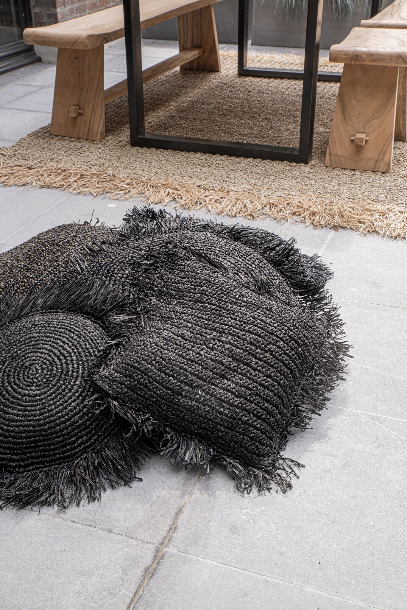 The Raffia Cushion Cover Round - Black - 60x60