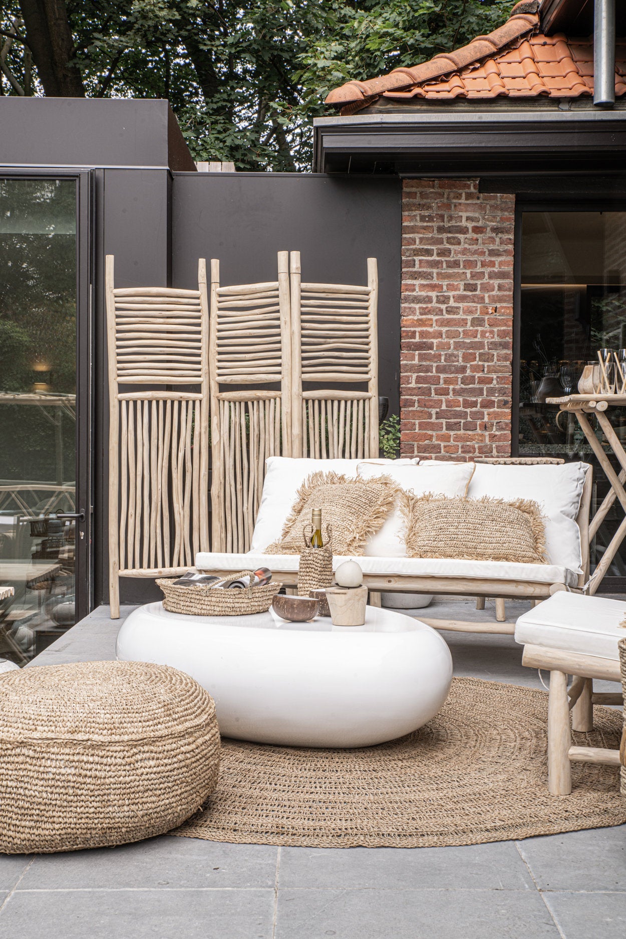 The Raffia Flowers Pouf - Natural