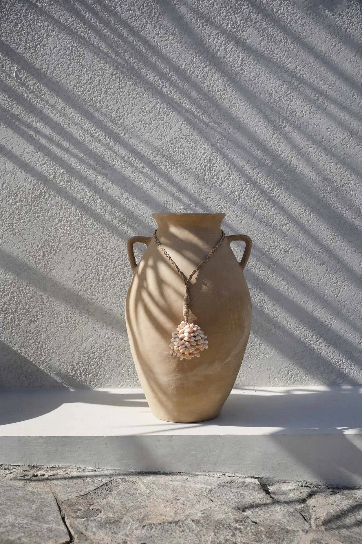 The Vanilla Shell Tassel