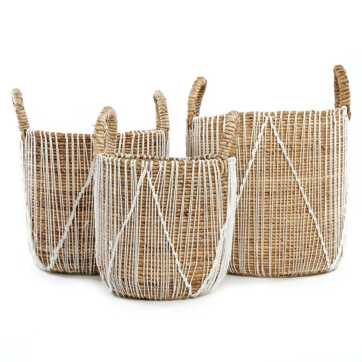 The Straight Stitched Macrame Basket - S