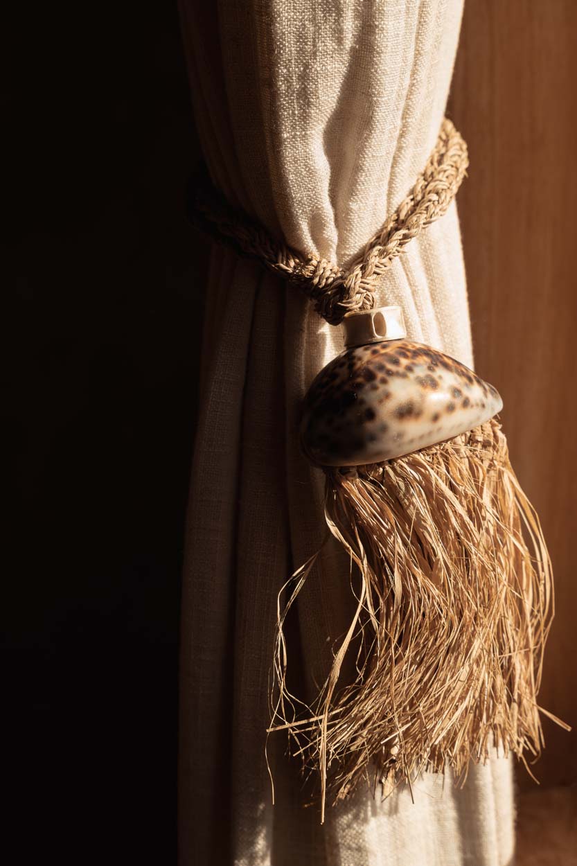 "The Raffia Lupina Tassel - Natural"