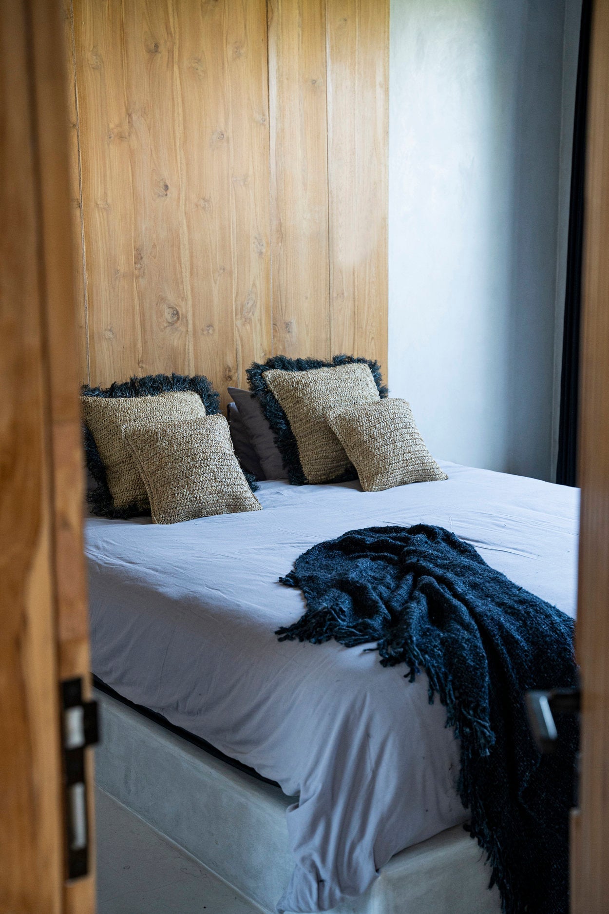 "The s'il vous Plaid - Black Navy"