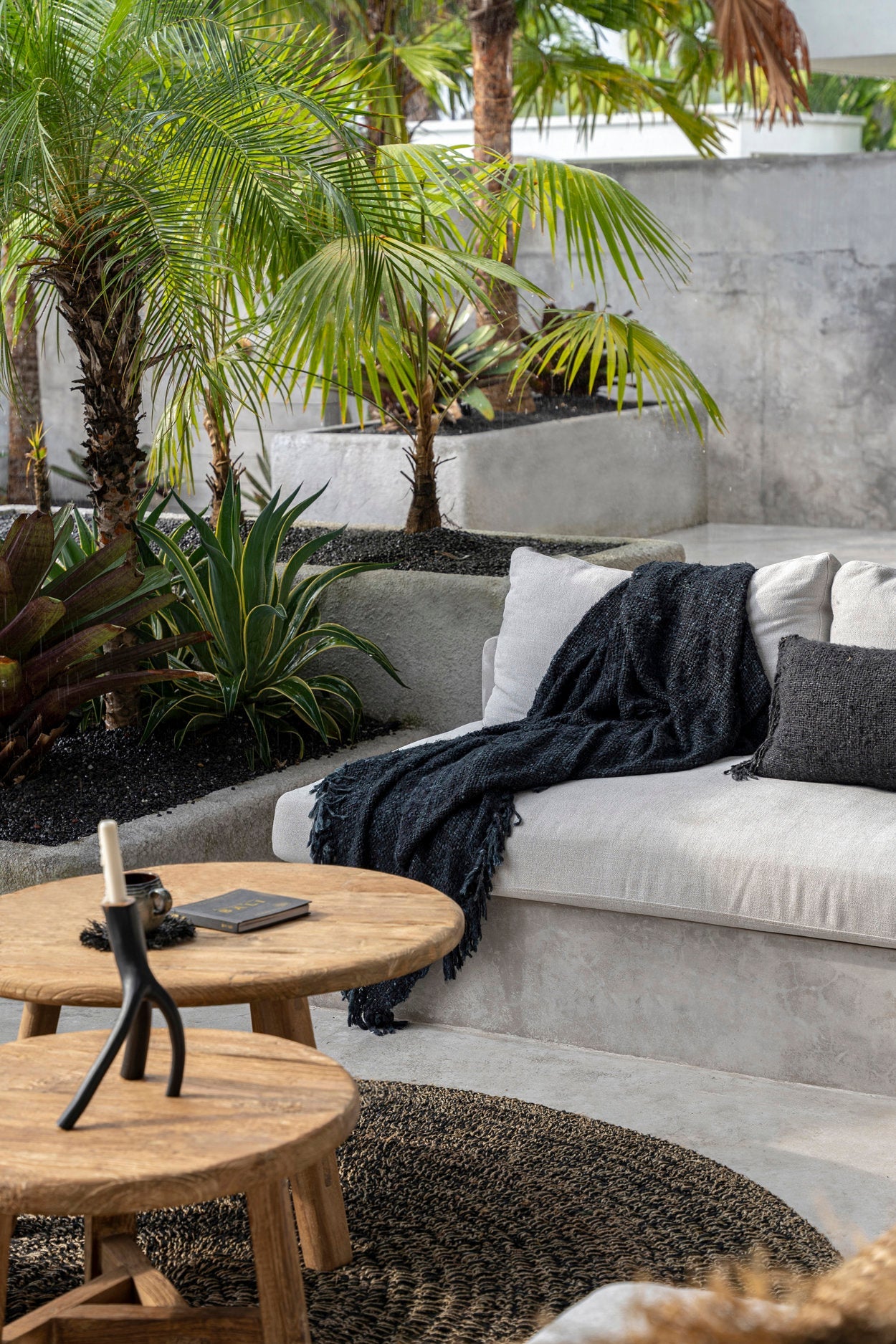 "The s'il vous Plaid - Black Navy"