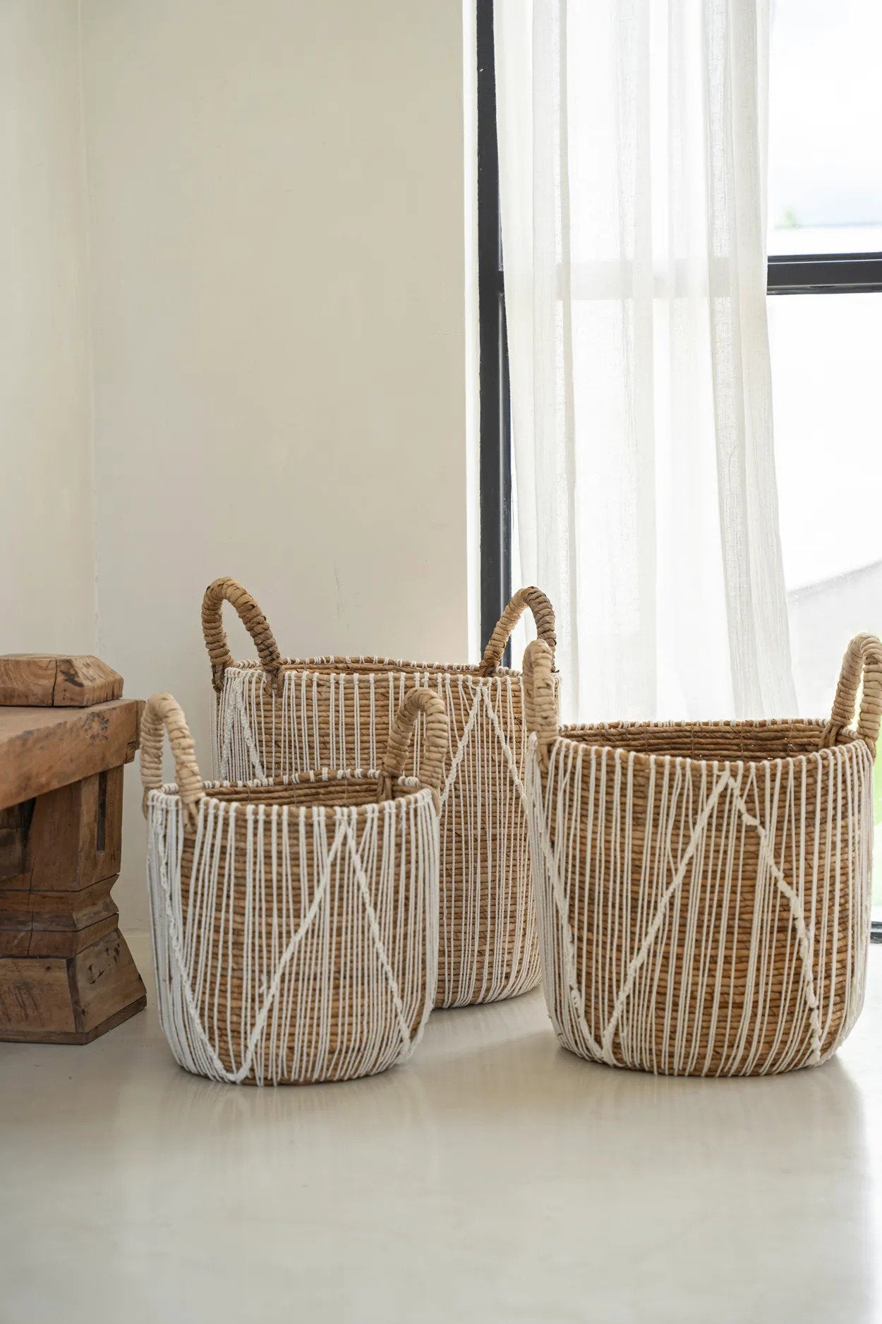 The Straight Stitched Macrame Basket - S