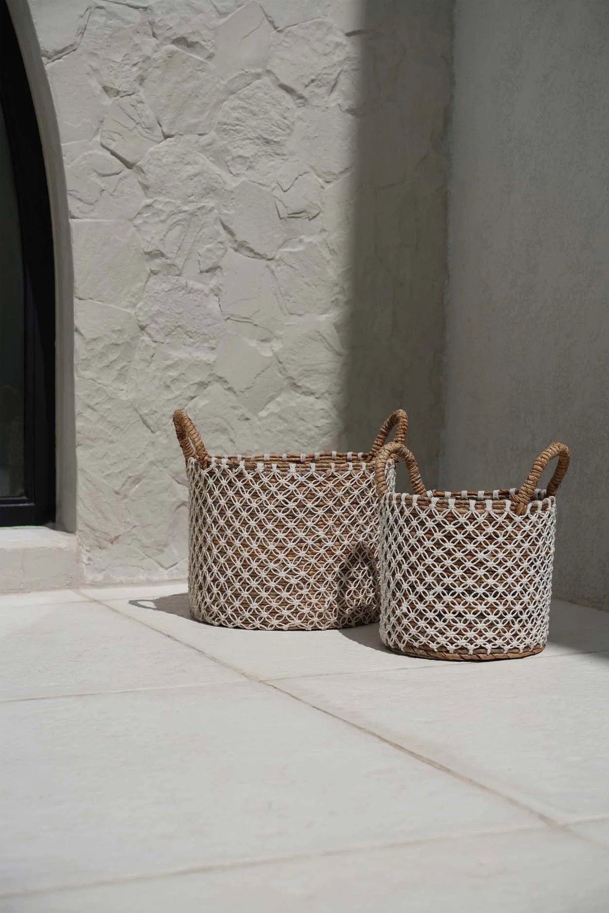The Crossed Stitched Macrame Basket - S